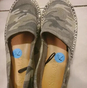 SPLENDID BOAT SHOES